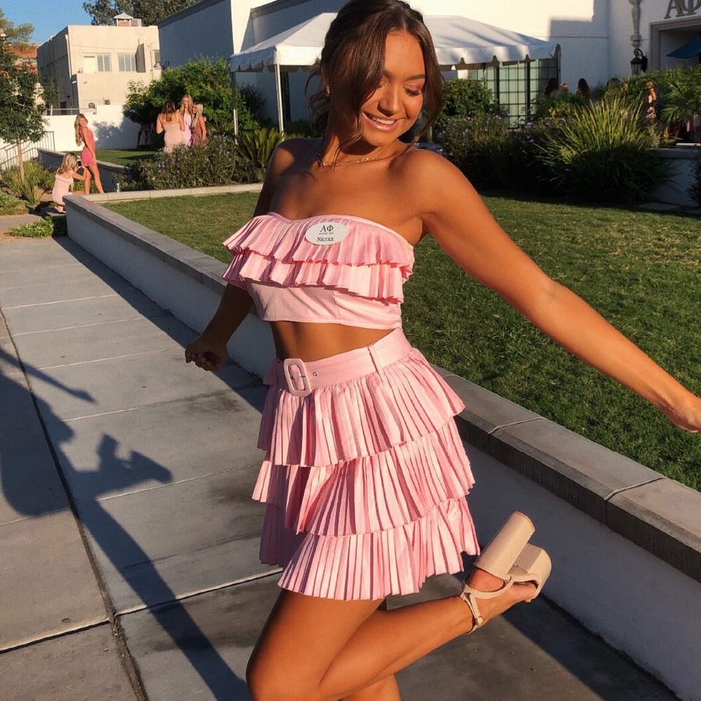 Pink ruffle set